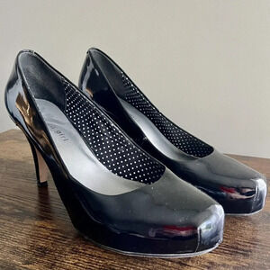 Madden Girl| Getta Pumps Slip On Black Patent Faux Leather Round Toe Size 9 - VG
